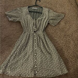 Abercrombie & Fitch Gray Floral Button-Front Midi Dress